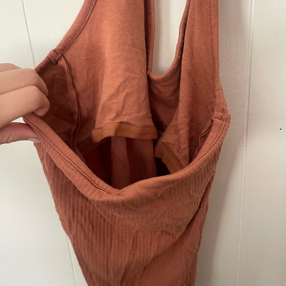 Halter top! - Picture 2 of 3